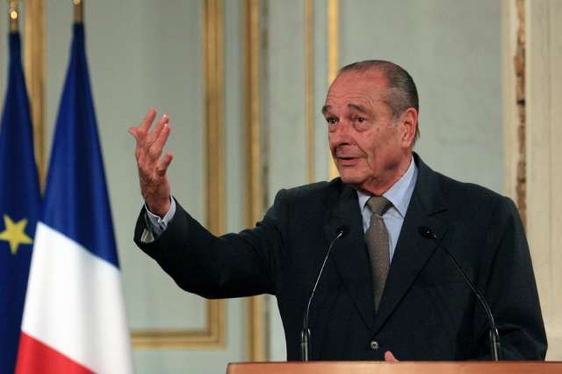 Poslovil se je nekdanji francoski predsednik Jacques Chirac (foto: Xinhua/STA)
