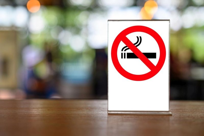 V Avstriji od danes velja prepoved kajenja v gostinskih lokalih (foto: Profimedia)
