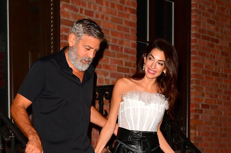 George in Amal Clooney imata razlog za slavje: Še vedno sta zelo srečna! (foto: Profimedia)
