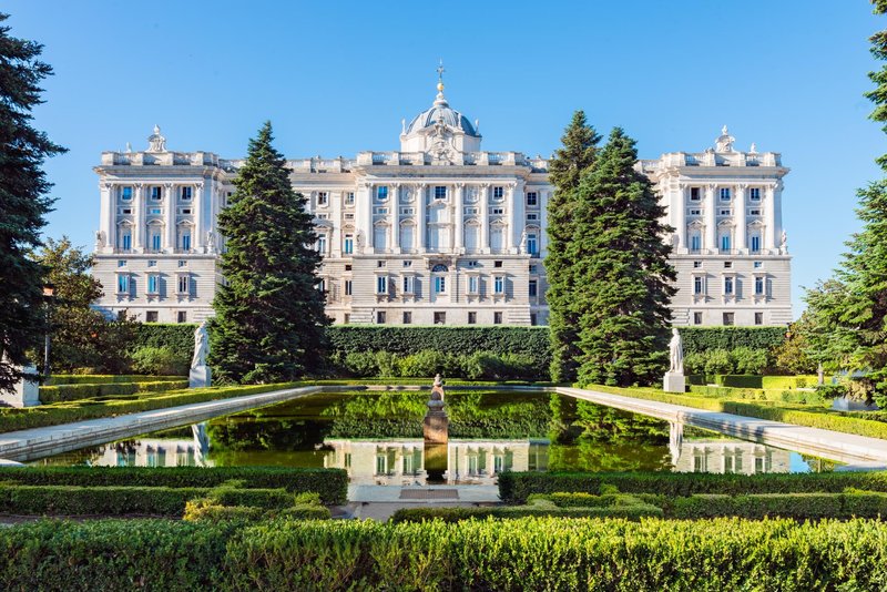 Kraljeva palača je ena od glavnih znamenitosti Madrida. (foto: Foto: Shutterstock)