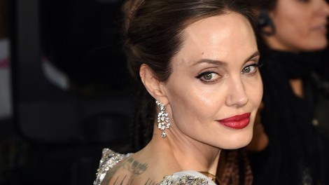 Oboževalci zaskrbljeni: Angelina Jolie naj bi tehtala le pičlih 45 kilogramov
