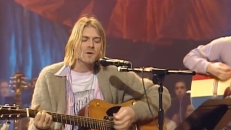 Kultno jopo Kurta Cobaina prodali za rekordnih 334.000 dolarjev!