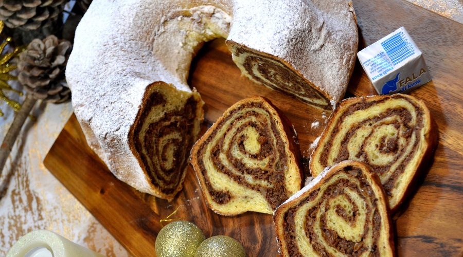 Potica s tradicionalnim namazom (foto: FALA)