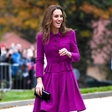 Kate Middleton znova zablestela v vijolični obleki, ki smo jo pri njej že videli