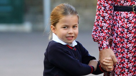 Kate Middleton razkrila, kako se princesa Charlotte zabava na kraljevih hodnikih