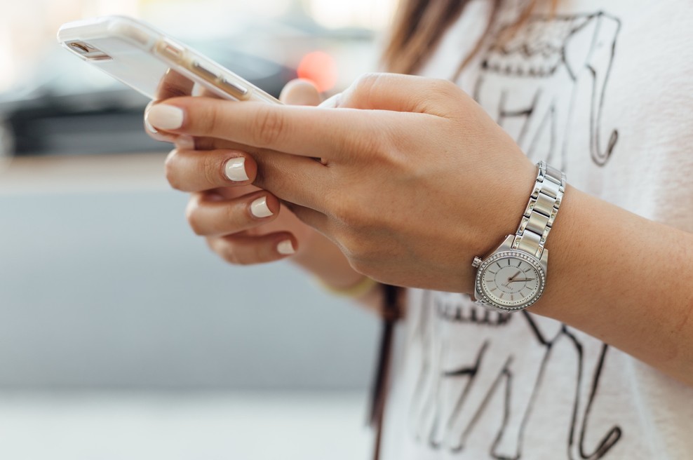 Neverjetna vztrajnost: Ženska moškemu, s katerim se je srečala le enkrat, poslala več kot 159.000 sporočil (foto: Unsplash)