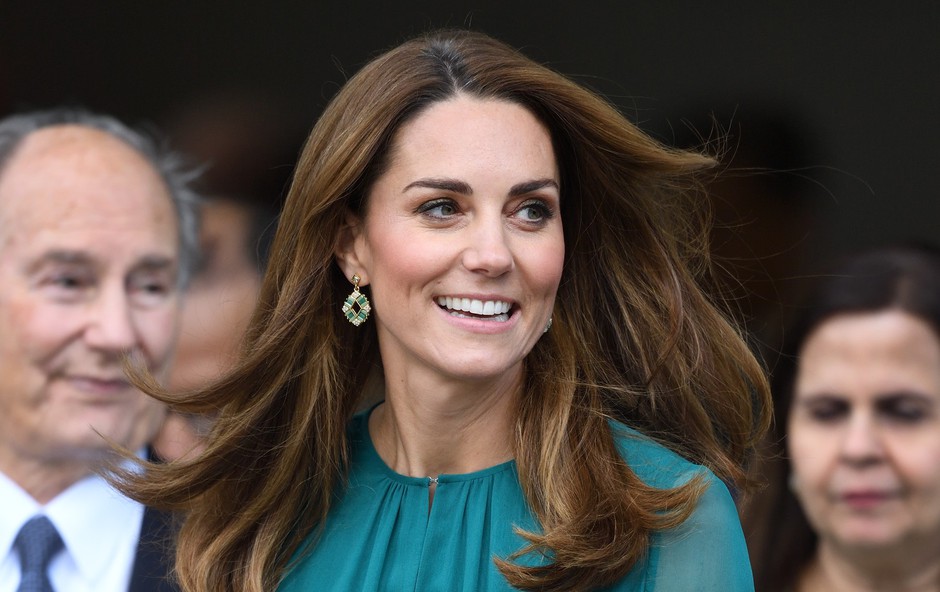 Zelena obleka Kate Middleton, ki je odlična izbira za praznični december (foto: Profimedia)
