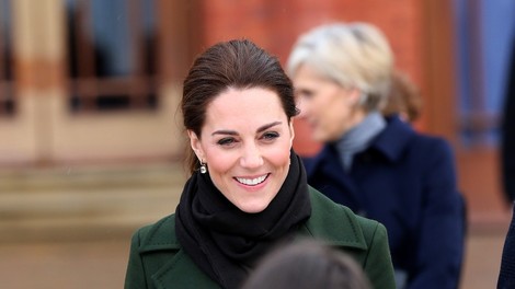 Kate Middleton se je pohvalila, da svojim otrokom sama speče rojstnodnevne torte
