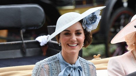 Gola stopala Kate Middleton, prizor, ki se ga le redko vidi
