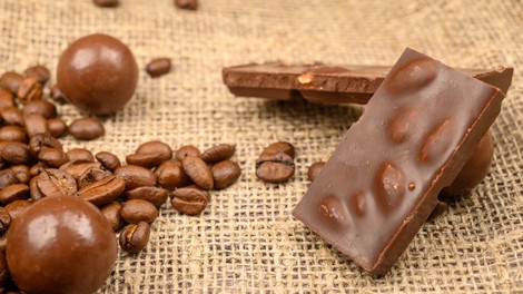 Naredite si čokolado kar doma: Potrebujete samo 3 sestavine!