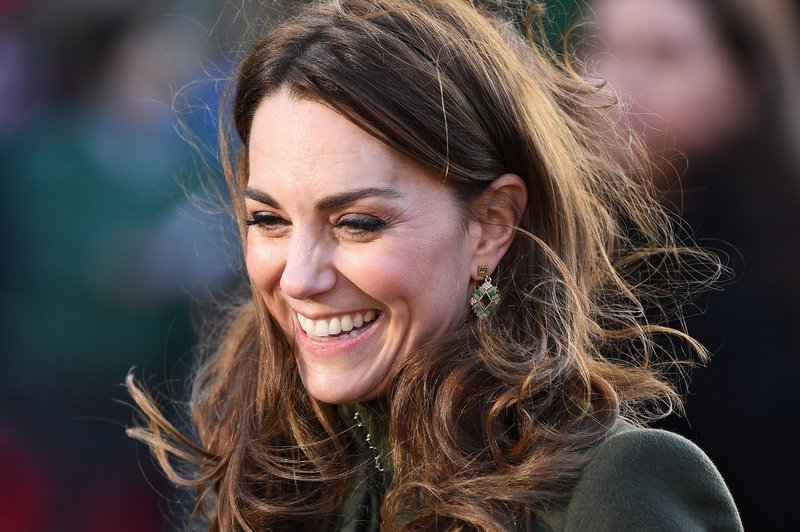 Kate Middleton prvič po aferi z Meghan in Harryjem v javnosti: Nasmejana do ušes (foto: Profimedia)