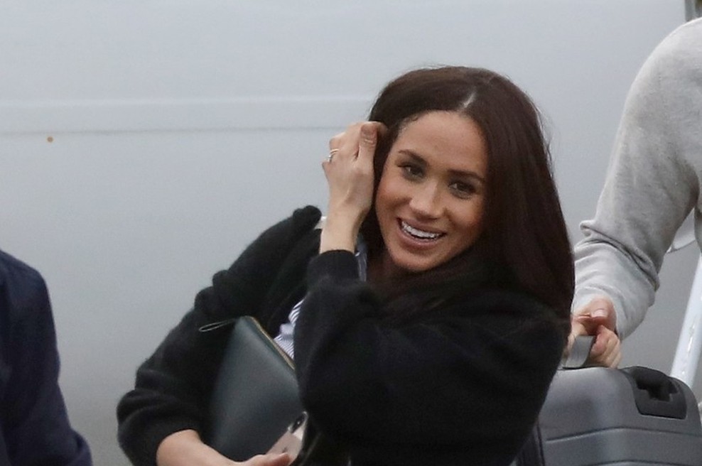 Meghan Markle še vedno narekuje trende: Tokrat je bila v ospredju reciklirana torbica (foto: Profimedia)