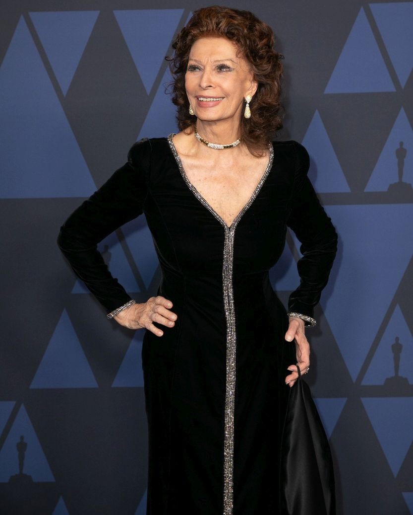 Italijanska oskarjevka Sophia Loren se pri 85 letih vrača na filmska platna (foto: Profimedia)