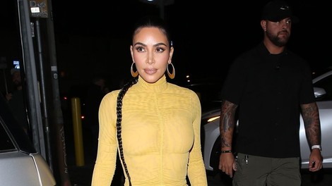 Kim Kardashian je v tej modni kombinaciji močno navdušila modne kritike