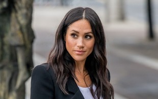 Meghan Markle prihaja v London, a brez princa Archieja, kraljica zelo razočarana