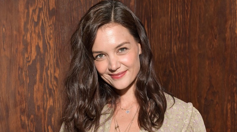 Ste romantična duša? Potem bo ta styling Katie Holmes kot nalašč za vas! (foto: Profimedia)