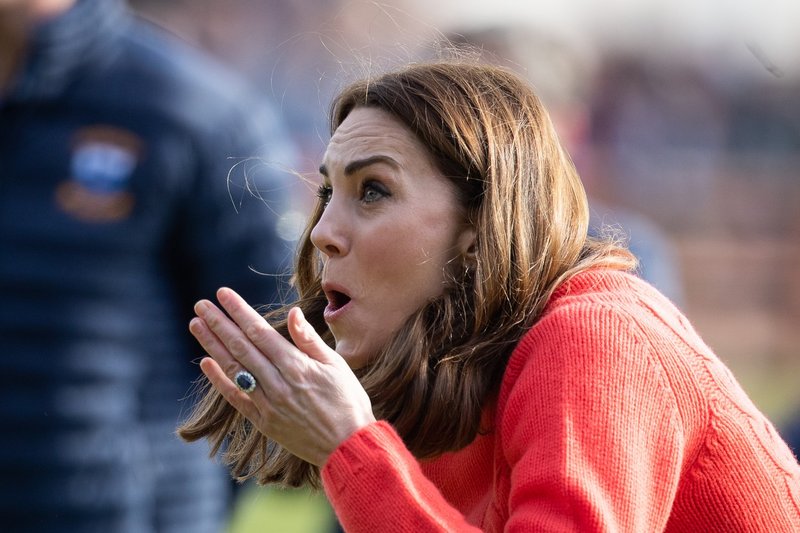 Poglejte si, kako je Kate Middleton igrala nogomet, prizor, ki ga redko vidimo (foto: Profimedia)