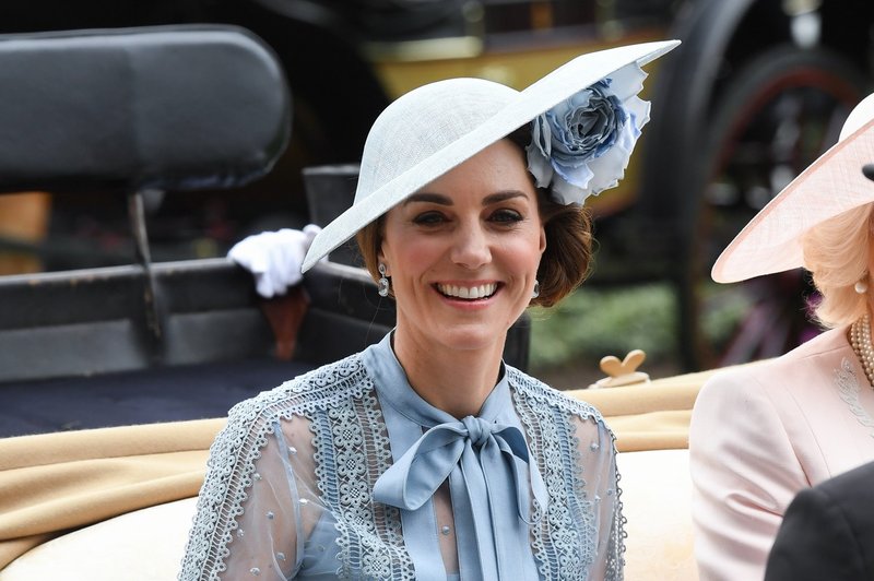 Kate Middleton pokazala, kakšno darilo ji je za materinski dan poklonil princ George (foto: Profimedia)