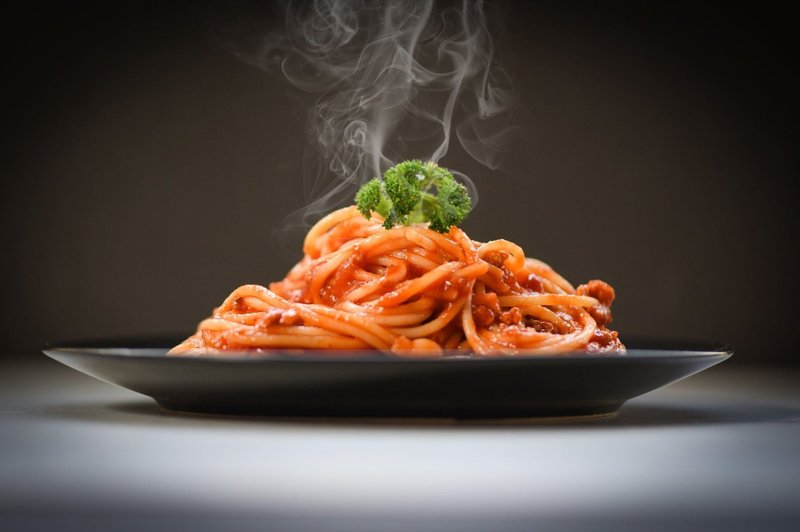 Kuharija v času koronavirusa: Preprost recept za okusne špagete! (foto: Profimedia)