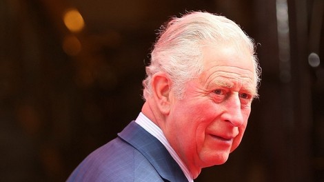 Princ Charles ima koronavirus, a simptomi so za zdaj blagi