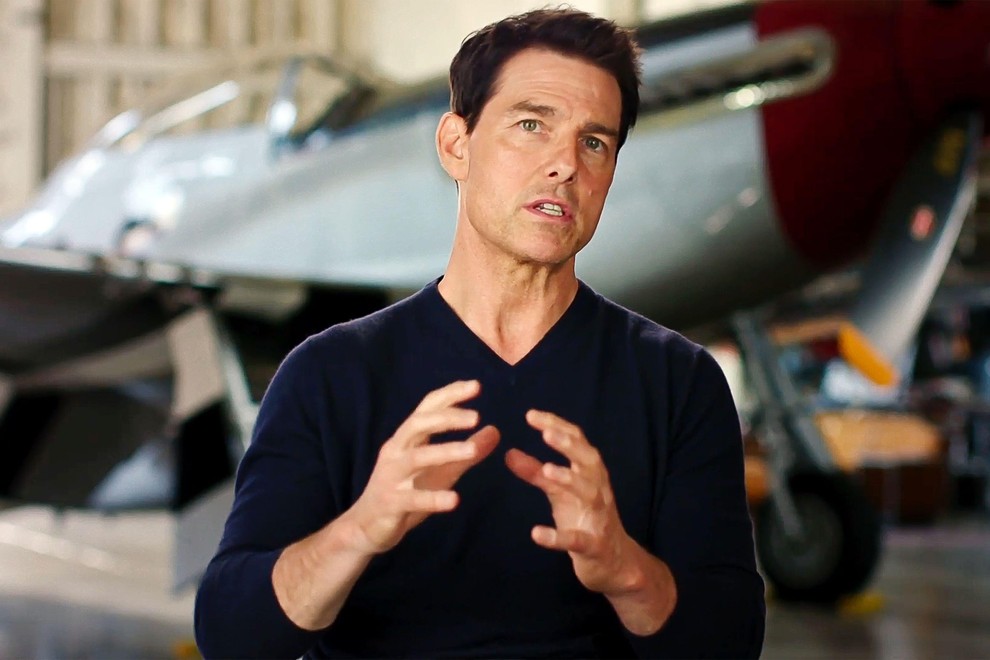 Kaaaj?! Tom Cruise naj bi imel zelo bizarno nagnjenje: "Na stranišče je šel z brancinom v roki ..."