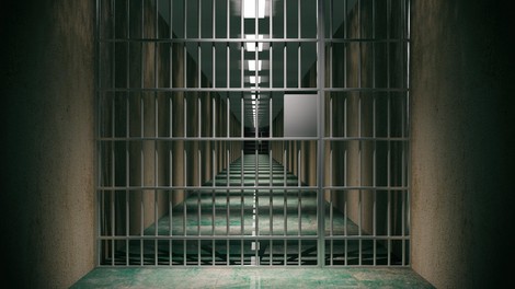 Preberite, kaj je kaznjenec povedal o razmerah v zaporih v času koronavirusa
