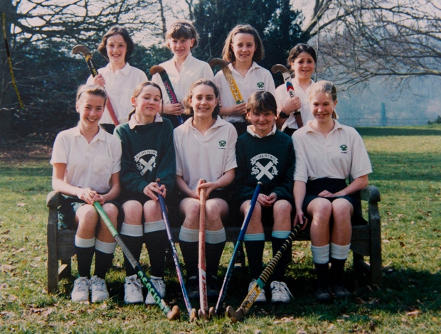 Kate je v mladih letih igrala hokej na travi.