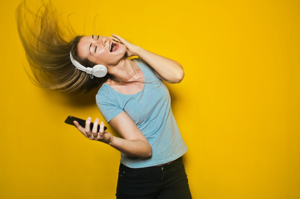 TA VIKEND: Ko vi ne morete na zabavo, nora zabava pride k vam domov! (foto: Unsplash.com / Bruce Mars)
