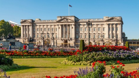 Ogled Buckinghamske palače letos ne bo možen zaradi koronavirusa