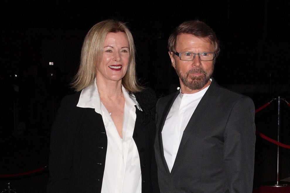 Anna-Frid Lyngstad in Bjorn Ulvaeus, nekdaj srečen par na odprtju razstave o Abbi v Londonu.