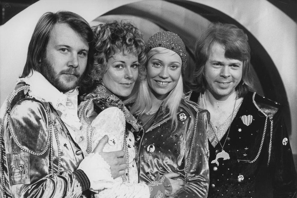 Benny Andersson, Anni-Frid Lyngstad; Agnetha Fältskog in Björn Ulvaeus leta 1974 na Evrosongu, ko se je začel njihov uspeh.