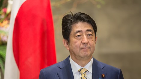 Japonski premier naj bi zaradi zdravstvenih težav odstopil