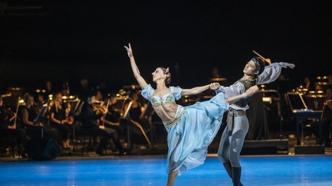 O baletni predstavi Gusar: Ljubezenske scene so še močnejše