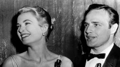 Grace Kelly in Marlon Brando, vsak s svojim oskarjem leta 1955. Ona ga je prejela za Country Girl, on pa za film Na pristaniški obali.