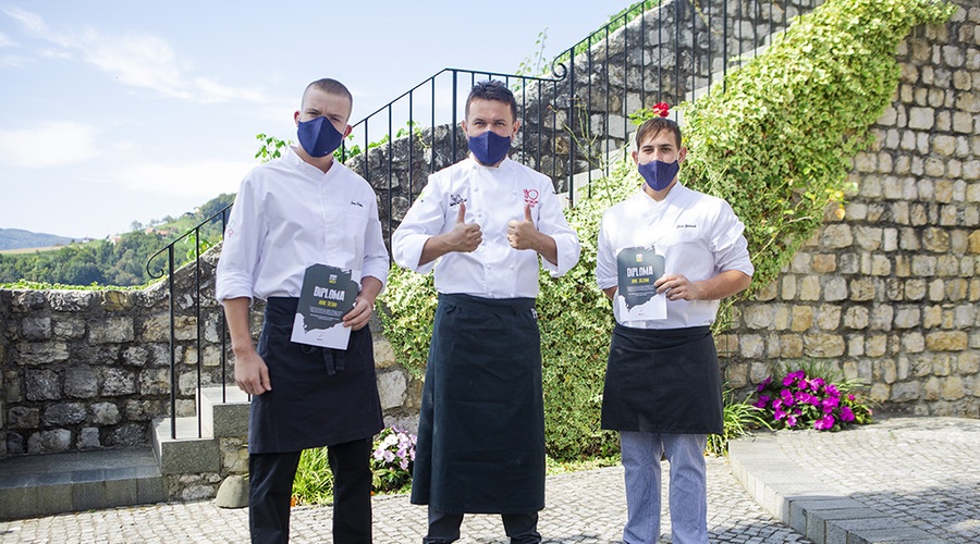 Za svetovni dan hrane kuhali iz 68 kg sestavin - da bi pokazali, koliko obrokov letno v povprečju zavrže vsak Slovenec (foto: Spar)