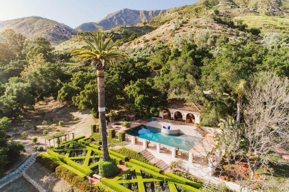 Pogled na del posesti, ki sta ga Katy in Orlando kupila v bogataški četrti Montecito v Kaliforniji. Zanjo sta odštela 14,2 milijona dolarjev.