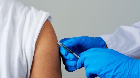 NIJZ dobil dodatnih 20.000 odmerkov cepiva proti gripi