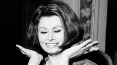 Leta 1962 je Sophia Loren prejela oskarja za najboljšo žensko vlogo v filmu Two Women.