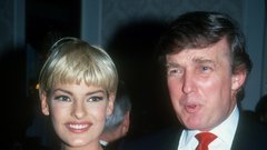 Donald Trump je imel vedno rad manekenka okoli sebe, tudi leta 1991 na enem od dogodkov.