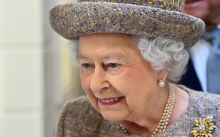 Na dvoru britanske kraljice so se razveselili dveh novih družinskih članov