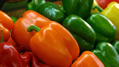 Ne boste verjeli, koliko ta trenutek za kilogram paprike zaračunajo v Nemčiji!