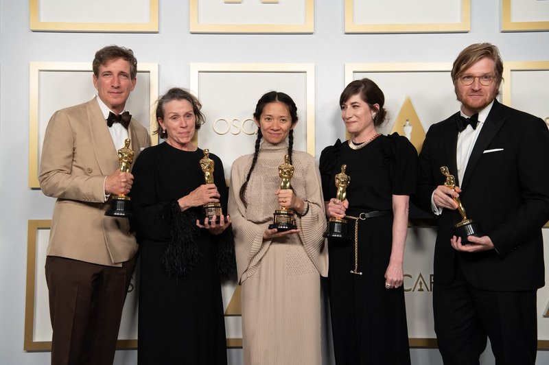 Na Oskarjih slavil film Dežela nomadov (foto: Profimedia)
