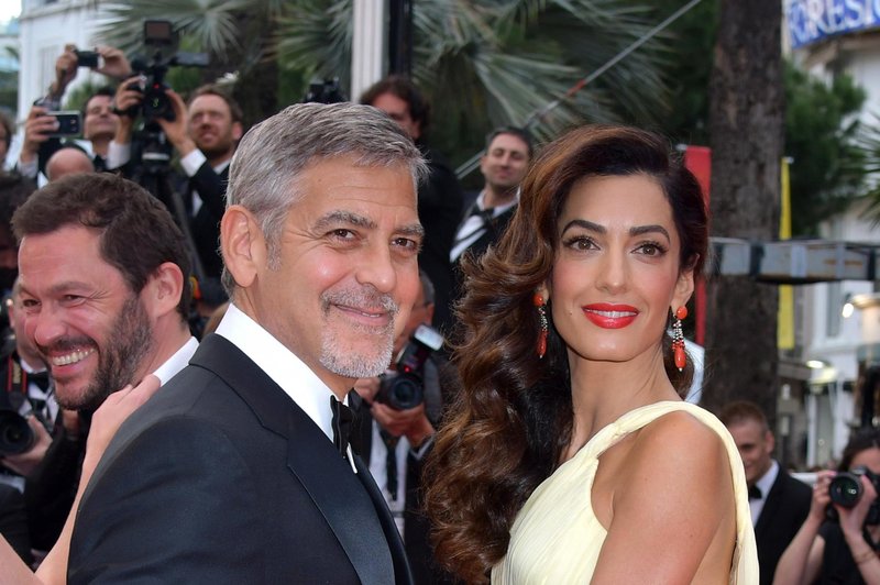 George Clooney in soproga Amal naj bi kupila manjši grad v bližini Saint Tropeza. (foto: Foto: Profimedia Profimedia)