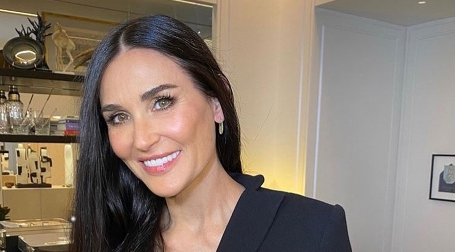 Čudovite kopalke za ženske 50 +: Take je izbrala Demi Moore, ki je sita kopalk, ki komaj kaj prekrijejo! (foto: Profimedia)