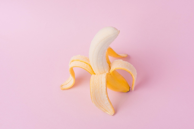 👉 Banano zjutraj pojej na prazen želodec, pri tem pa si reees vzemi veliko časa. Ne hiti, ampak vsak košček …