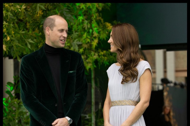 Princ William in vojvodinja Kate požela navdušenje s svojim modnim izborom, videti sta bila sanjsko (foto: Profimedia)