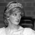 Na dan prišlo, v kateri obleki je bila pokopana princesa Diana, Charlesu ledenela kri, ko jo je videl