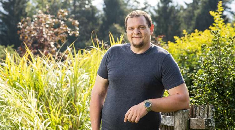 Kakšna preobrazba! Matej iz Ljubezni po domače je precej shujšal, TAK je njegov nov videz (foto: POP TV)