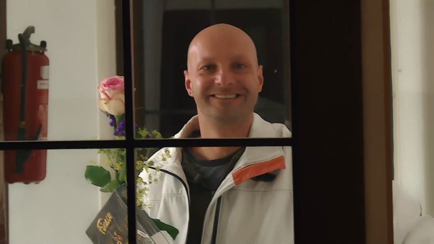 "Bomo pri Mitji doma, in mogoče bom tam tudi prespala. Pa kar bo pa bo," je dejala. Kako se bodo …
