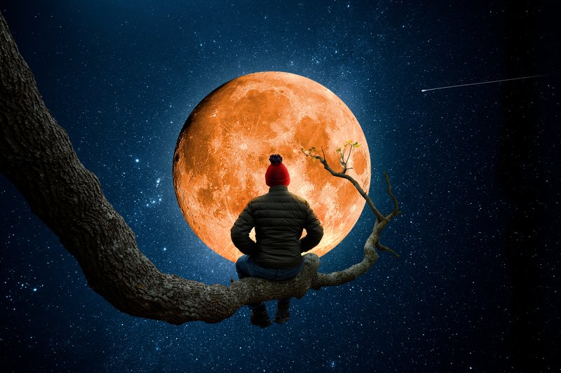 Polna luna je na nebu, na TA znamenja pa lahko zelo močno vpliva, zato pozor! (foto: shutterstock)
